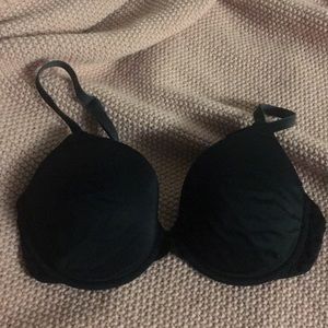 black Victoria’s Secret bra (donated)